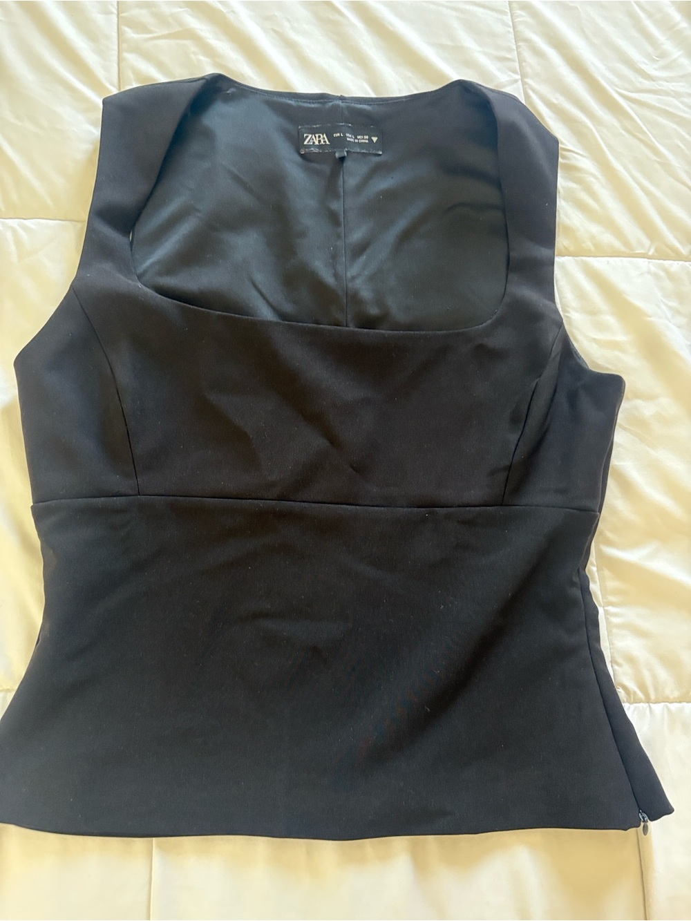 Zara Black Square-Neck Sleeveless Top